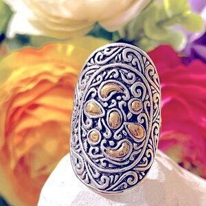 ❗️LAST PRICE❗️18K Yellow Gold Embellishments on 925 Sterling Silver Ring